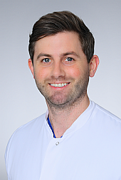 Dr. Richard Julius Nies